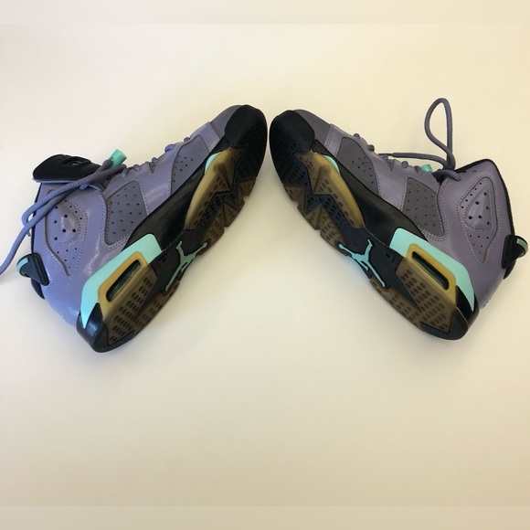 AIR JORDAN HIGH TOP BASKET SNEAKERS IN SIZE 5.5 big girl or women - Picture 4 of 9